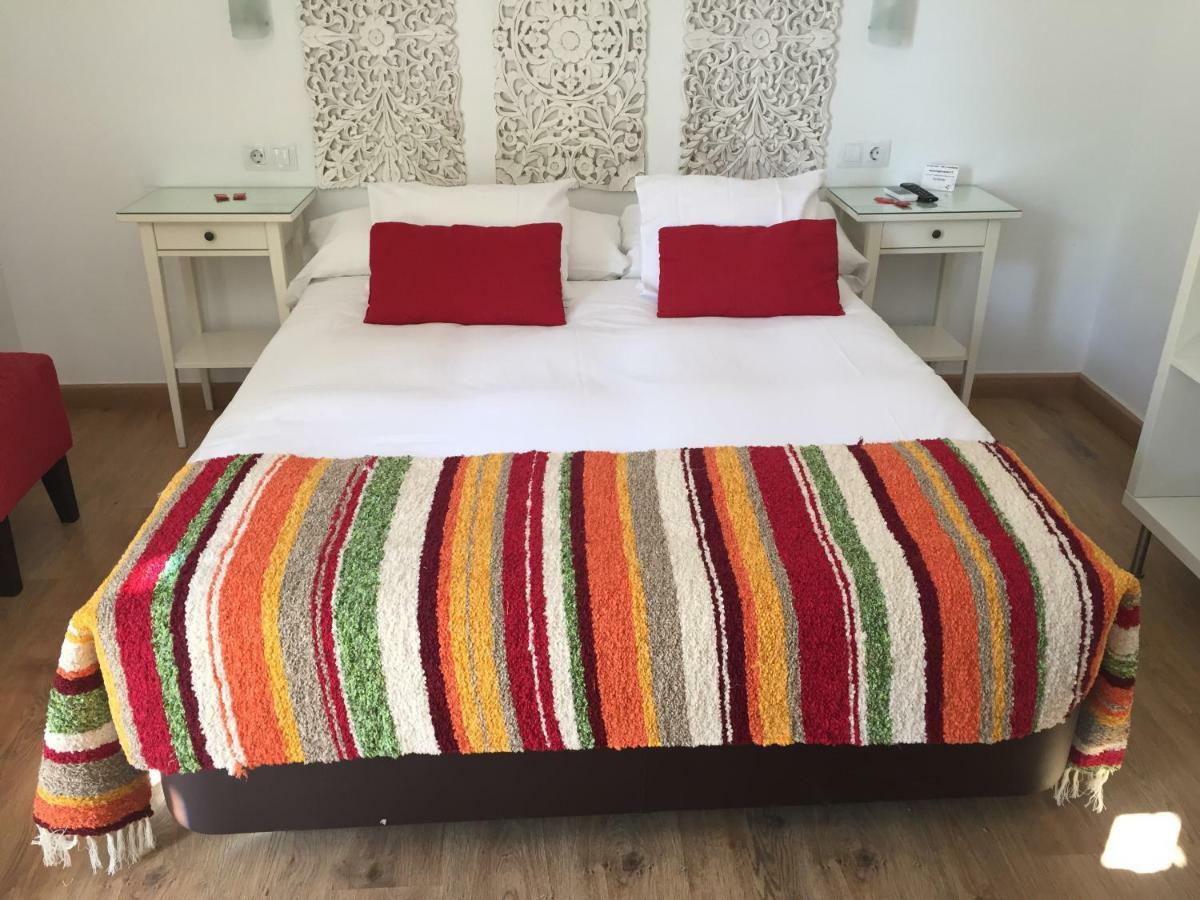Hostal Boutique Los Geranios Del Pinar Torremolinos Eksteriør billede